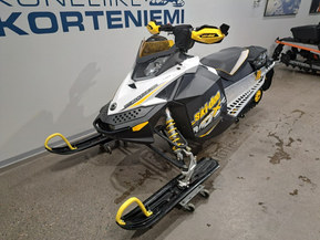 Ski-Doo MX Z