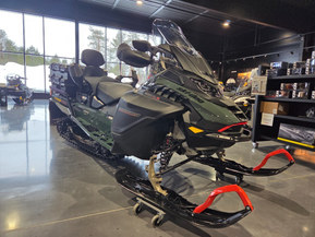 Ski-Doo Expedition