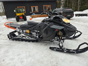 Ski-Doo Summit