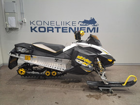 Ski-Doo MX Z