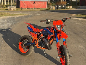 KTM 125