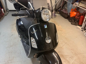 Vespa GTS