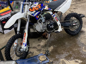 Muu merkki Muu malli