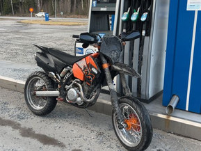KTM 525