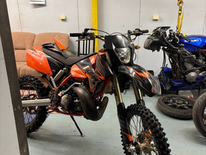 KTM 300