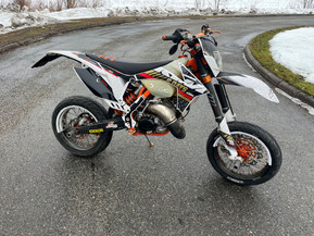 KTM 125