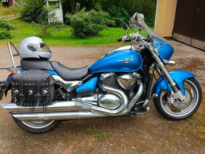 Suzuki Intruder