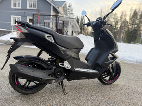 Peugeot Speedfight 4