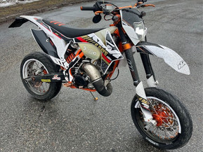KTM 125