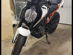 KTM 125