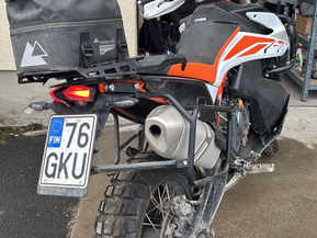 KTM 790