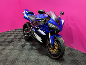 Yamaha YZF-R1
