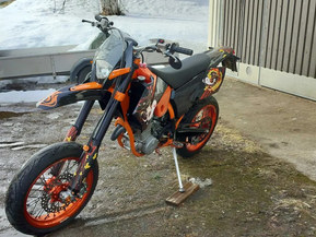 KTM 525