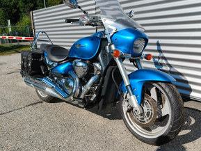 Suzuki Intruder