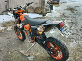 KTM 525