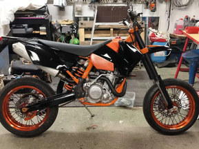 KTM 525