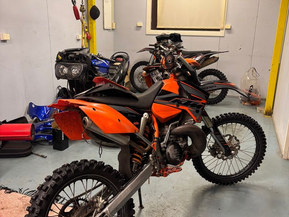 KTM 300