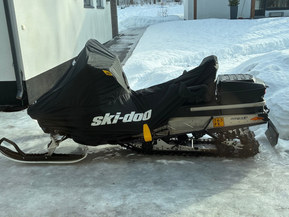 Ski-Doo Expedition