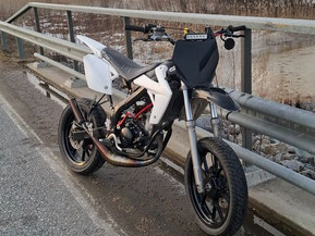 Drac Supermoto
