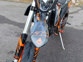 KTM 125