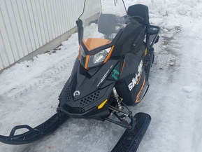 Ski-Doo Summit