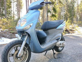 Yamaha Neos