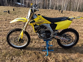 Suzuki RM-Z