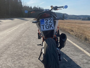 KTM 690