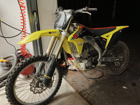 Suzuki RM-Z
