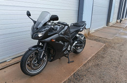 Yamaha FZ1