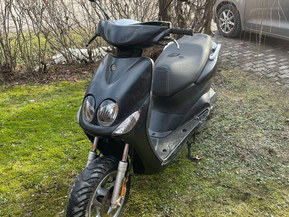 Yamaha Neos