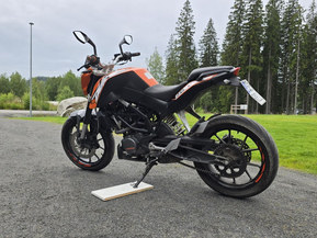 KTM 125