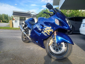 Suzuki GSX