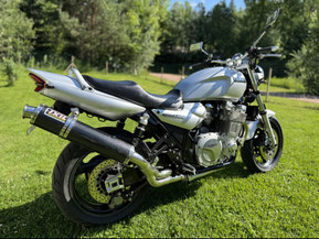 Yamaha XJR