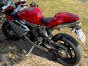 MV Agusta F4