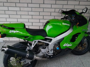Kawasaki ZX-9R