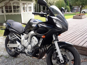 Yamaha FZ6-S