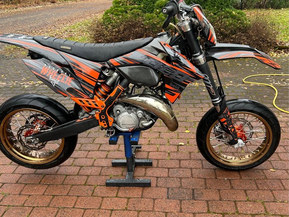 KTM 125