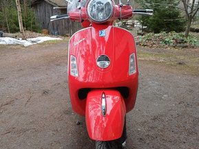 Vespa GTS