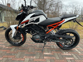 KTM 125