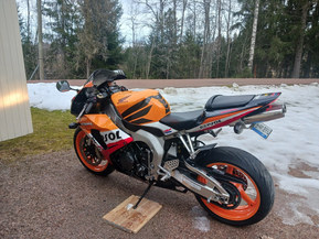 Honda CBR