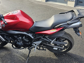 Yamaha FZ6