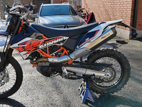 KTM 690