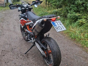 KTM 690