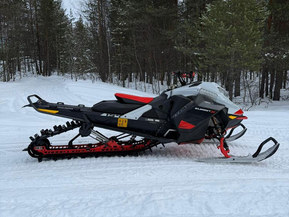 Ski-Doo Summit