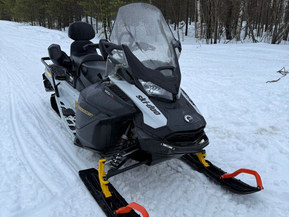 Ski-Doo Expedition