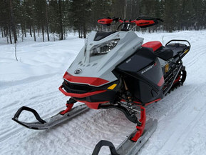 Ski-Doo Summit