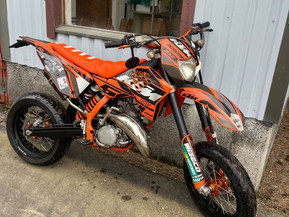 KTM 125