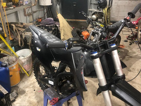 Apollo RFN Thunder 125 17 14