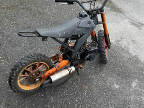 Muu merkki Muu malli